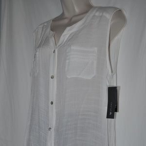 NWT Light and airy sleeveless top